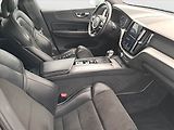 Volvo XC60 (2018) R-Design D4 AWD - náhled 9