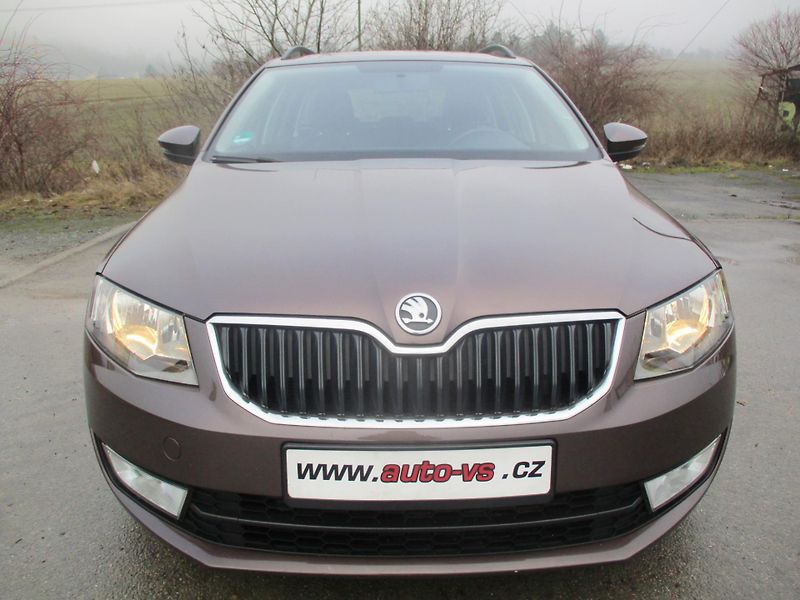 Škoda Octavia 1.2TSi 81kW AMB VÝHŘEV 2x PNEU - fotka 4 z 48