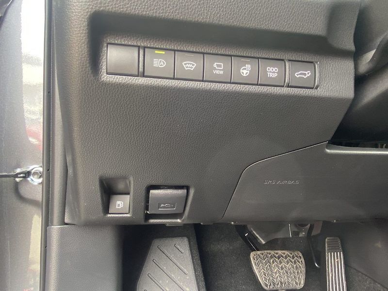 Toyota RAV4 2.5 Plug-in Hybrid Executive - fotka 22 z 28