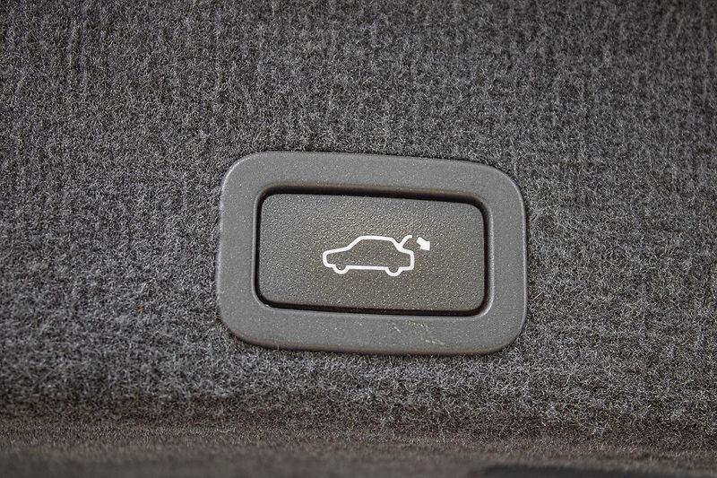 Volvo XC60 - fotka 28 z 28