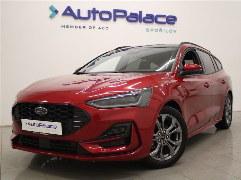 Ford Focus 1,0 EB 115kW AT ST  PANO.15tkm - fotka 1 z 20