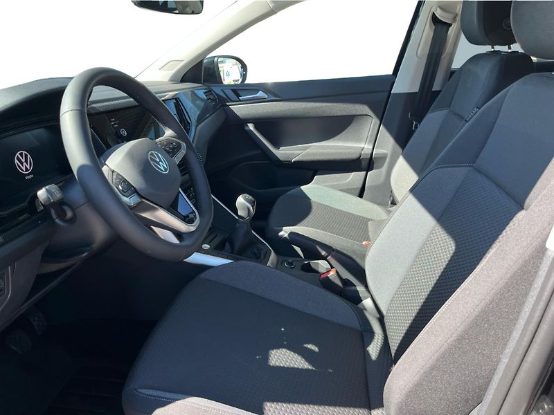 Volkswagen Taigo (2026) People 1,0 TSI - fotka 11 z 21
