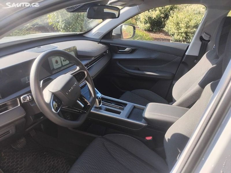 Chery Tiggo 4 HEV (2026) 1,5 HEV Comfort - předváděc - fotka 6 z 11