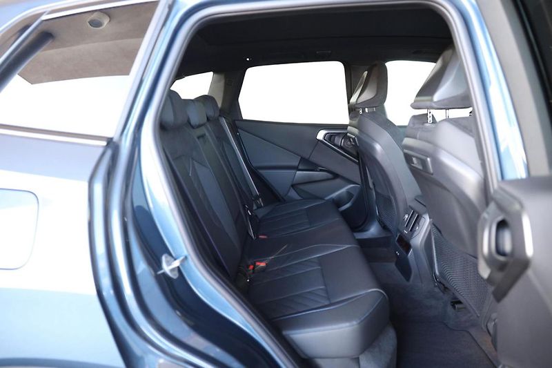 BMW X3 xDrive 40d - fotka 6 z 27