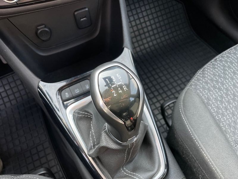 Opel Crossland X Enjoy 1,2 MT5, ČR, 1. maj - fotka 22 z 31