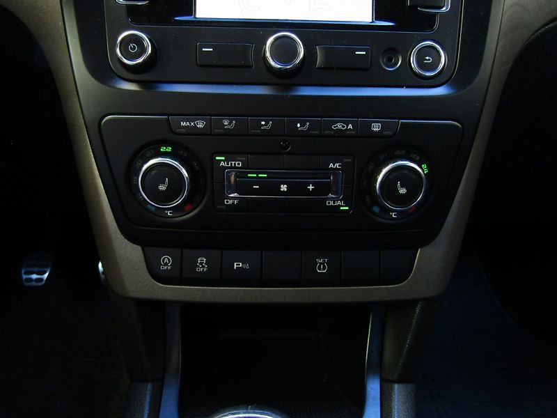 Škoda Yeti (2014) 1.4 TSI 90kW TOP QUALITY - fotka 32 z 36