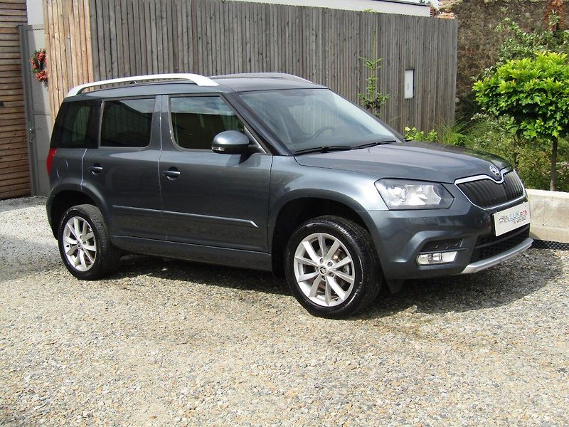 Škoda Yeti (2014) 1.2 TSI 77kW TOP QUALITY - fotka 8 z 38