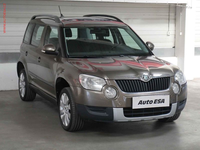 Škoda Yeti (2012) 2.0 TDI, ČR, Navi, panor. - fotografie inzerátu