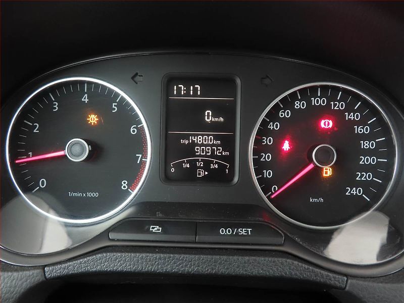 Volkswagen Polo (2010) 1.2 12V, Tempomat - fotka 11 z 14