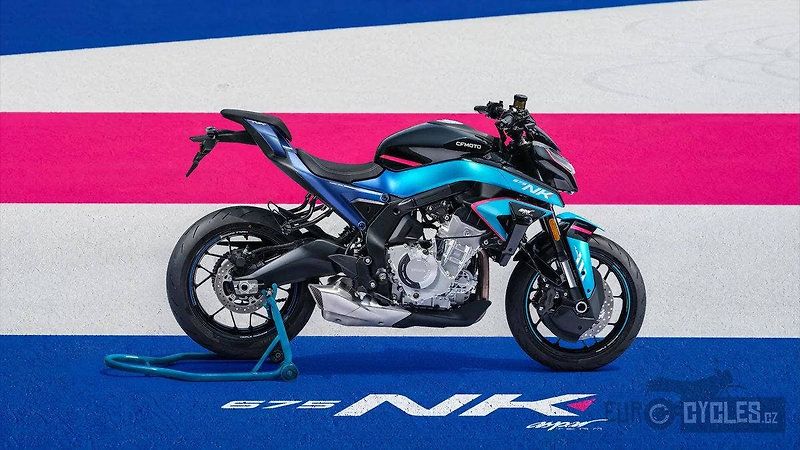 CFMOTO (2026) 675 NK GP - Limitovaná edice - fotka 2 z 9
