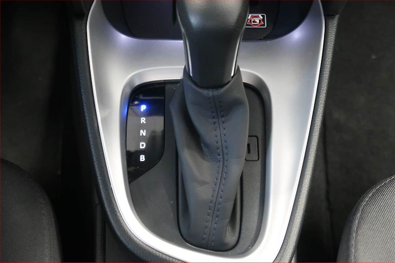 Toyota Yaris Cross (2024) 1.5 VVT-iE - fotka 13 z 21
