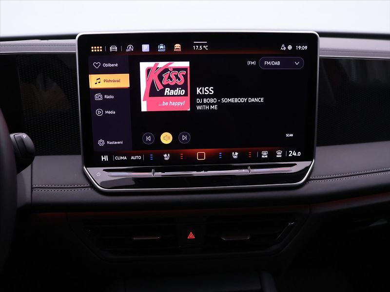 Volkswagen Tiguan 1,5 eTSI 110kW mHEV DSG CZ DPH - fotka 21 z 31