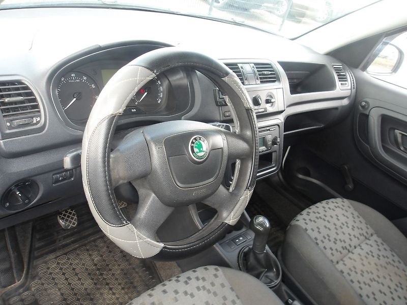 Škoda Ostatní 1,2TSi 63kW ČR KLIMA ! - fotka 17 z 26