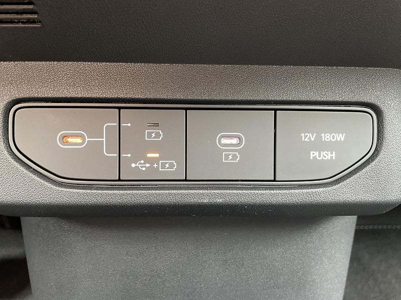 Kia EV4 (2025) EARTH 150 KW + 81,4 KWH 