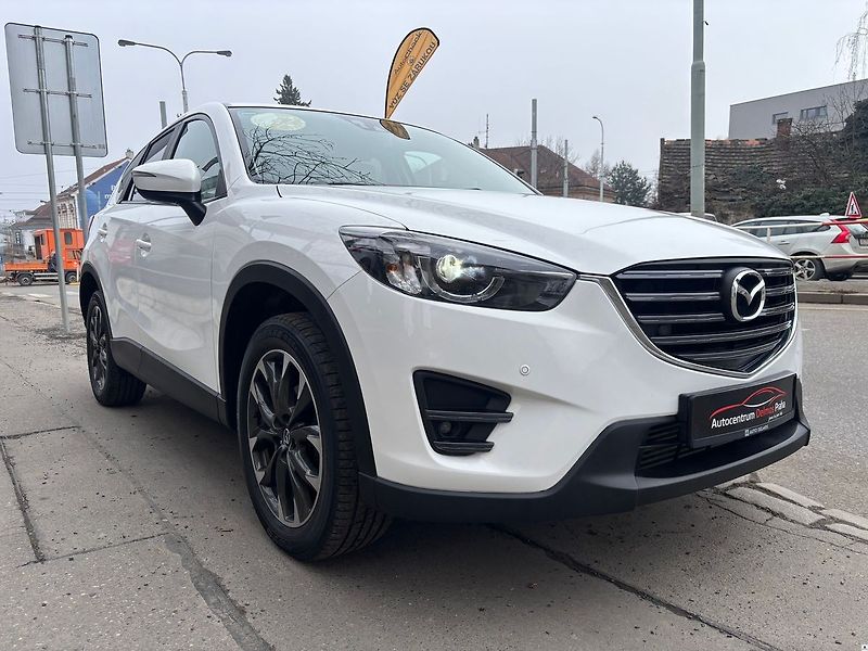 Mazda CX-5 2.2D/2017/MAN6,4X4-ZÁRUKA12-36 - fotka 9 z 54