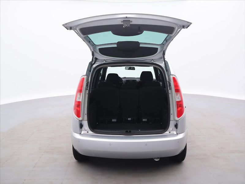 Škoda Roomster 1.2 TSI 63kW CZ Ambition 2.Maj - fotka 9 z 24