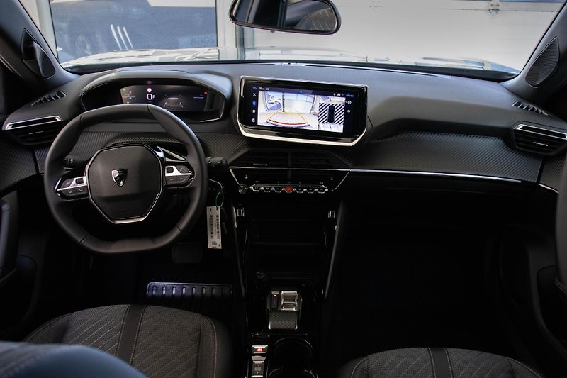 Peugeot 2008 ALLURE Hybrid 145 e-DCS6 - fotka 10 z 16
