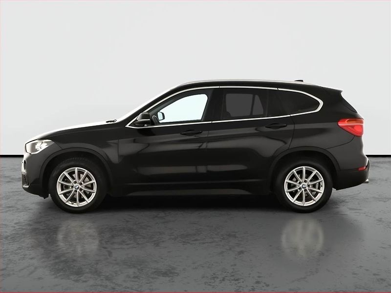 BMW X1 (2018) xDrive18d, 4X4, Automat - fotka 3 z 16