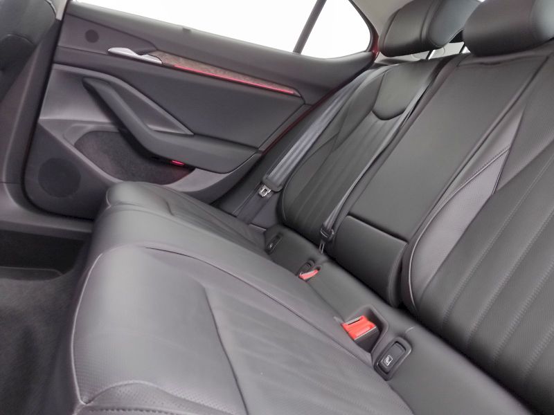 Škoda Superb (2024) L&K 2,0 Tdi 110 Kw DSG - fotka 29 z 41