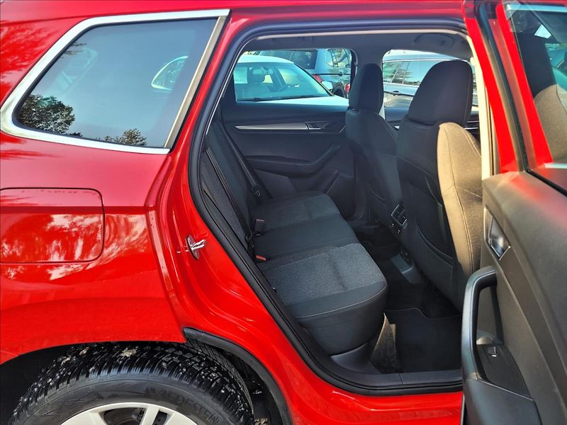 Škoda Karoq 1,0 Zálohováno !TSI,Style,TFT, - fotka 17 z 44