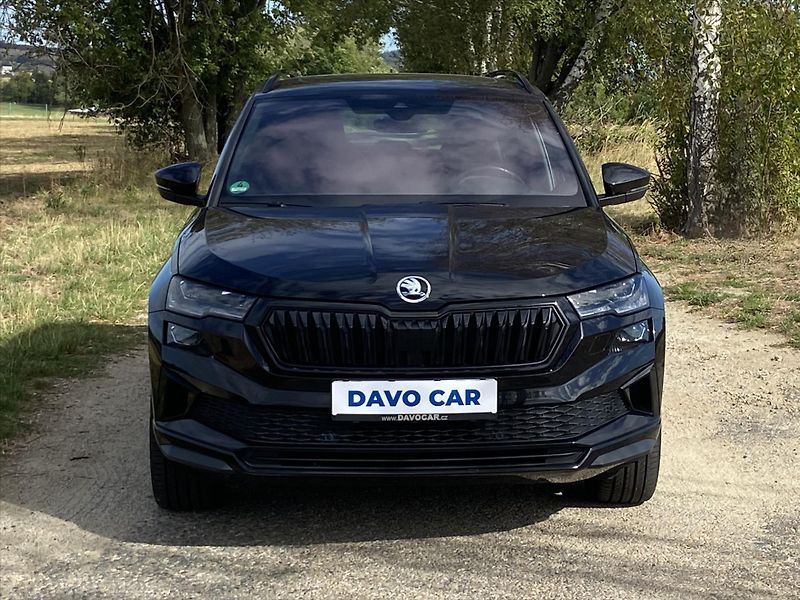 Škoda Karoq 2,0 TDI DSG Sportline 4x4 DPH - fotka 2 z 37