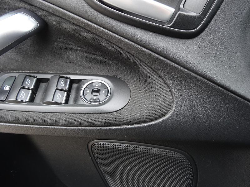 Ford S-MAX S-MAX 7-míst Taž.zař. - fotka 10 z 10