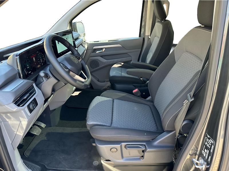 Volkswagen Caravelle Entry Life 2,0 TDI 8AUT - fotka 11 z 26