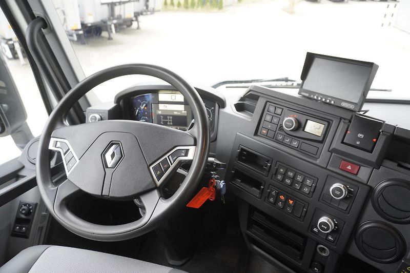 Renault (2022) C380 DTI 11 6x4 / Fassi F235A. - fotka 17 z 24