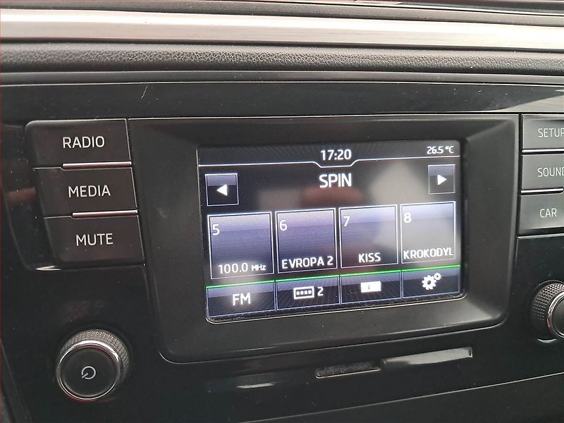 Škoda Rapid (2015) Ambition 1.6 TDI, Eko.zaplacen - fotka 12 z 17