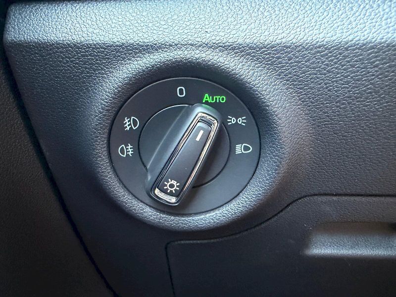 Škoda Kamiq (2024) 1.0 TSI 81kW DSG Monte Carlo - fotka 11 z 35