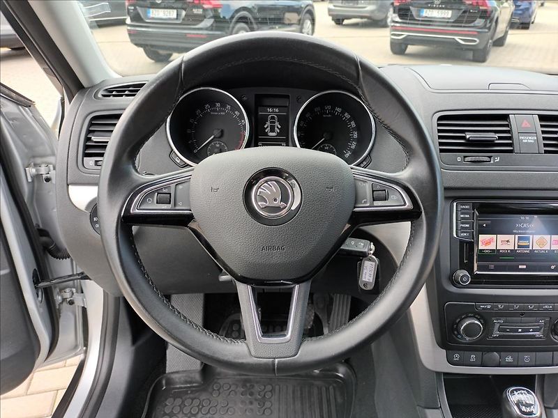 Škoda Yeti 2,0 TDI,81KW,4X4,DIGIKLIMA, - fotka 12 z 33