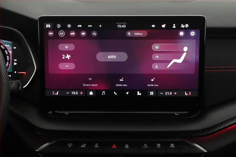 Škoda Octavia (2024) RS 2.0 TSI, RS, Navigace - fotka 15 z 20