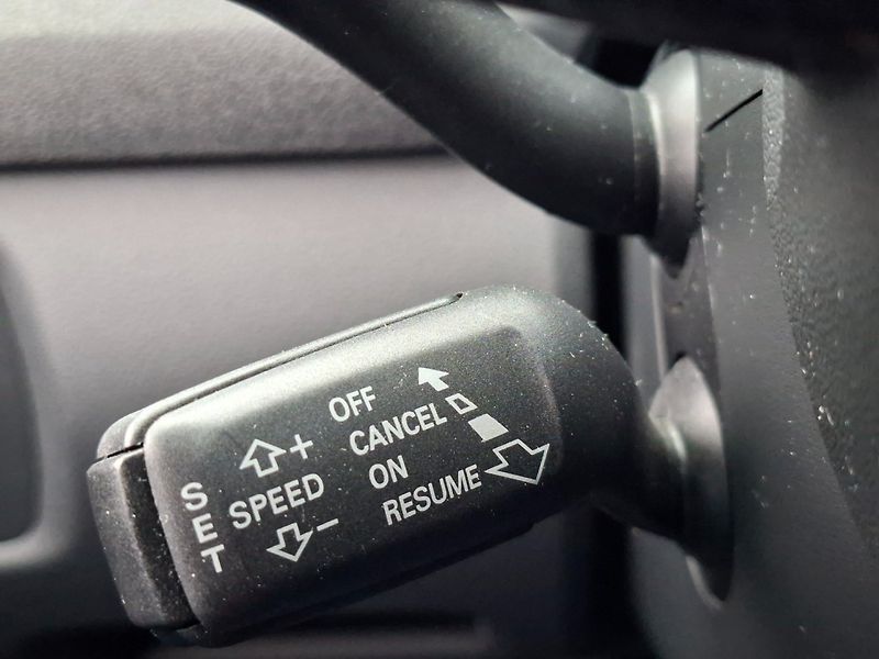 Audi A3 (2010) 1.2TFSI 77kW 6MAN -TAŽ.ZAŘ. - fotka 18 z 48