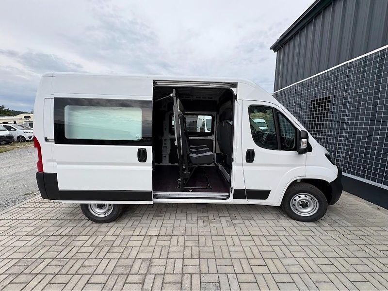 Fiat Ducato (2026) 33 2,2 MTJ 120k L3H2 3+3 *9193 - fotografie inzerátu