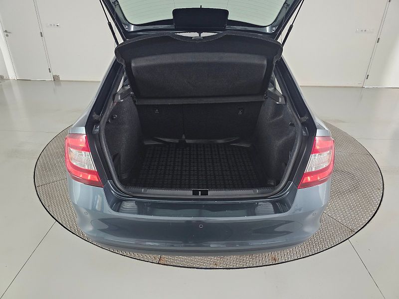 Škoda Rapid (2019) 1.0TSI 81kW Ambition Plus - fotka 28 z 28