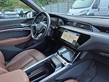 Audi e-tron 55 QUATTRO 300kw S LINE SOH92% - náhled 38