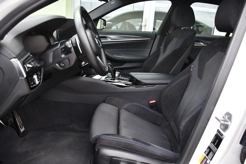 BMW Řada 5 530e PHEV M-SPORT xD HUD 1M ČR - fotka 14 z 39