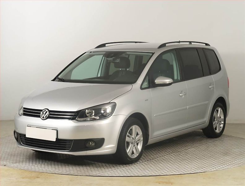 Volkswagen Touran (2012) Comfortline 1.4 TSI, Navi - fotka 2 z 19