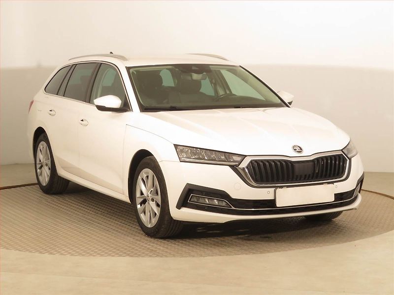 Škoda Octavia (2022) 2.0 TDI, Automat, Serv.kniha - fotografie inzerátu