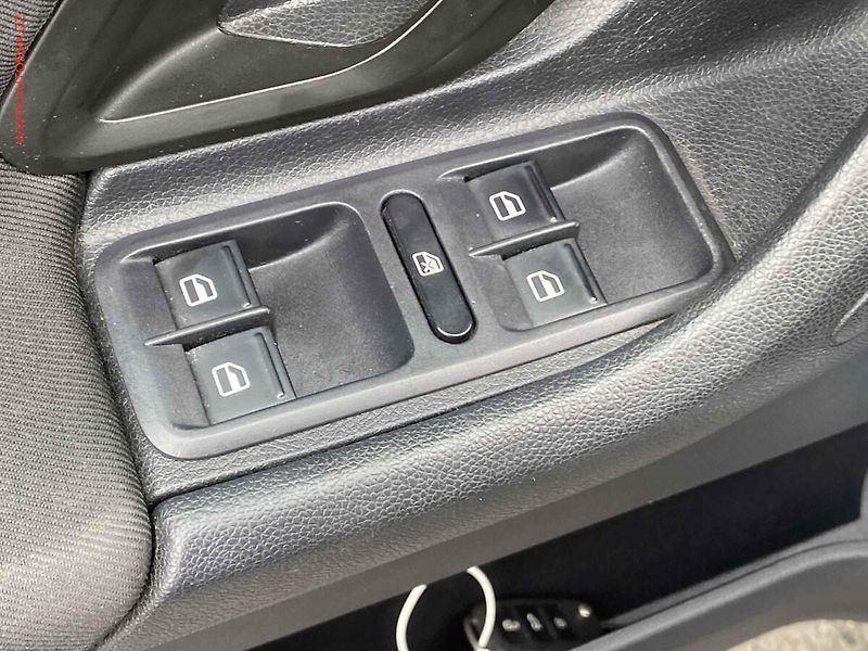 Škoda Roomster (2011) 1.2 TSi, Style, TZ, +kola - fotka 11 z 18