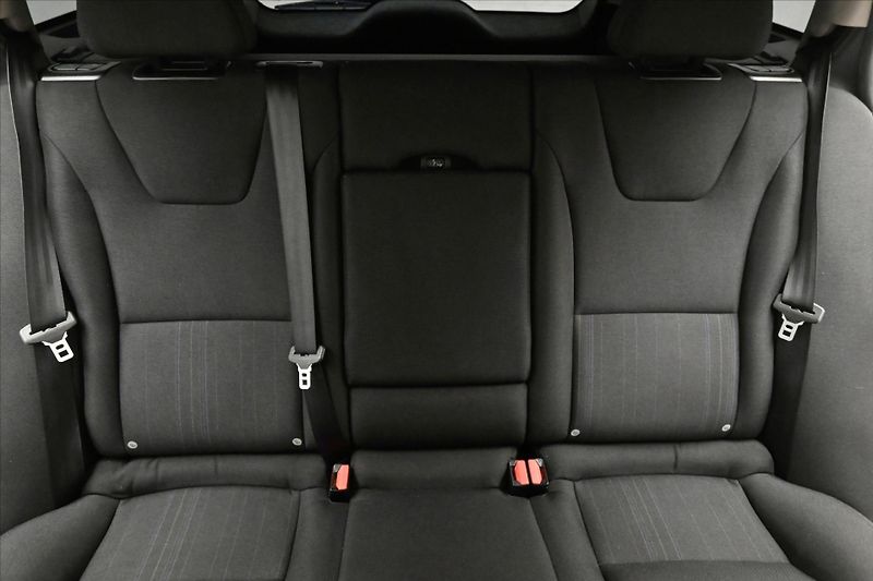 Volvo V60 1,6 D2 84 kW Manuál Kinetic - fotka 26 z 29