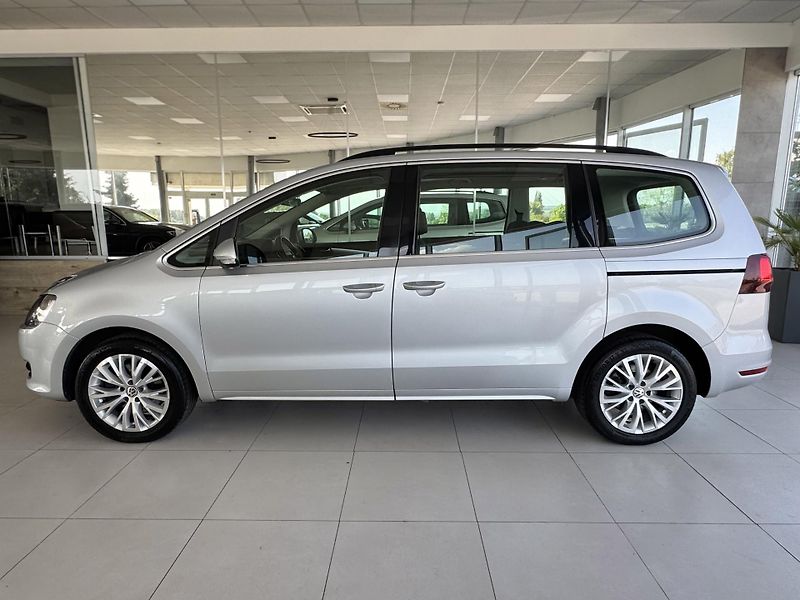 Volkswagen Sharan 2,0TDI 110kW*DSG*Tažné*DPH - fotka 8 z 40