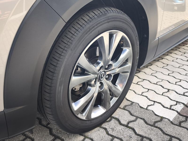 Mazda CX-30 2022 ČR 2.0 Skyactiv 137kW GT+ - fotka 33 z 36