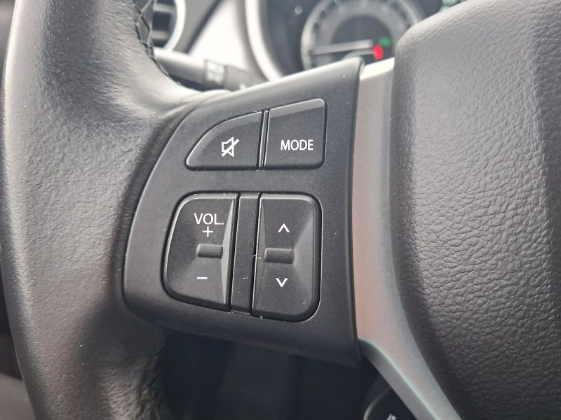 Suzuki Vitara (2024) Premium Hybrid Automat - fotka 17 z 35