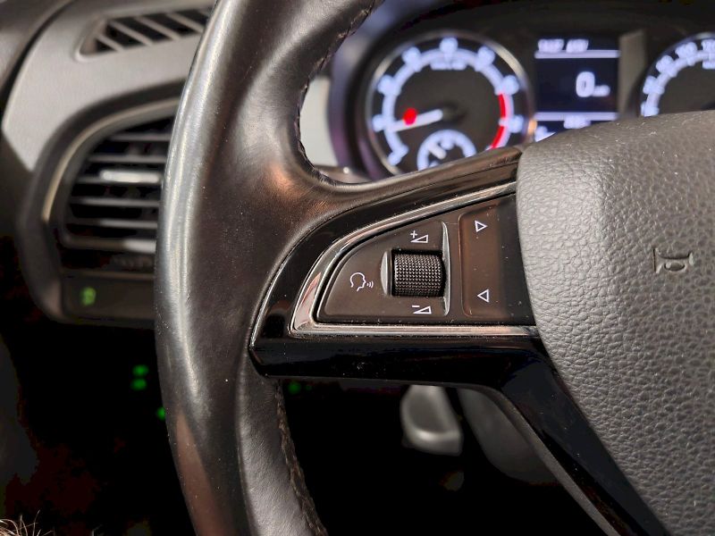 Škoda Fabia (2019) Combi 1.0 MPI 55 kW Ambition P - fotka 8 z 28