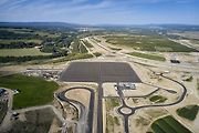BMW otevřelo u Sokolova své největší testovací centrum na světě