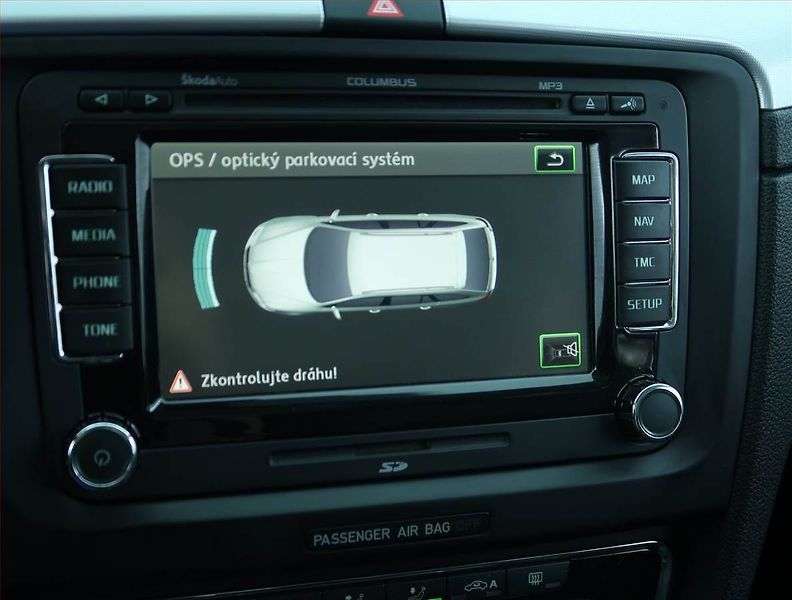 Škoda Superb (2011) 2.0 TDI, Serv.kniha - fotka 17 z 21