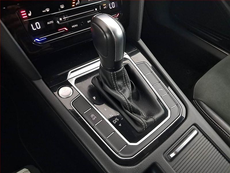 Volkswagen Arteon (2021) R-line 2.0 TDI - fotka 23 z 23