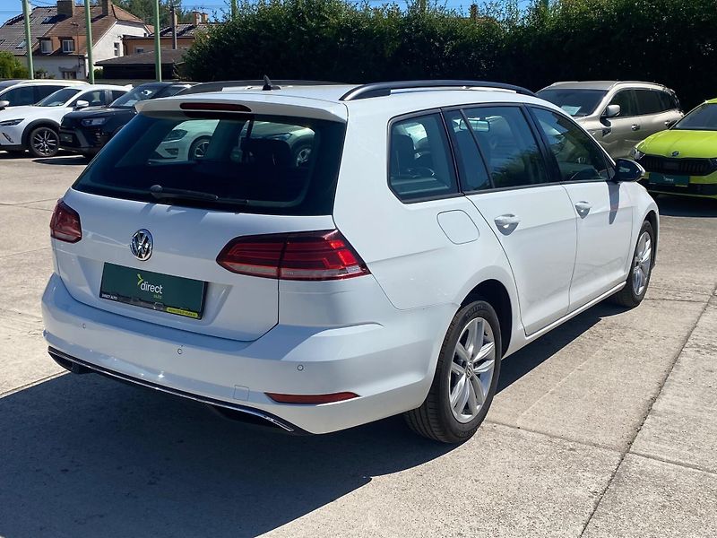 Volkswagen Golf Variant - fotka 2 z 7