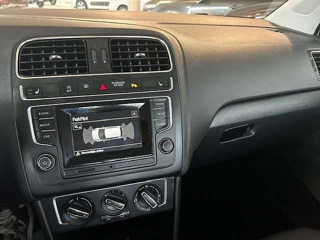 Volkswagen Polo (2016) 1,4 TDi DSG Comfortline - fotka 16 z 24